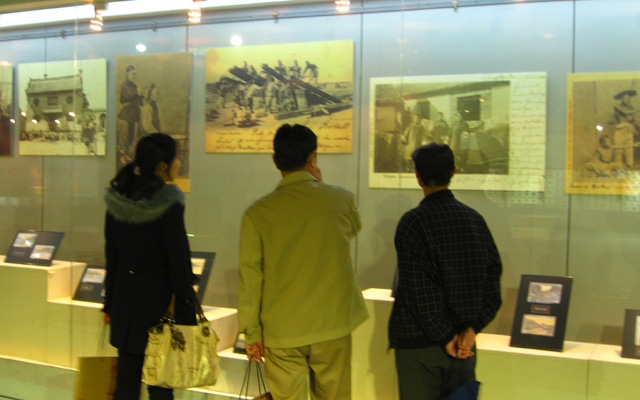 Exhibit Qingdao Postcards