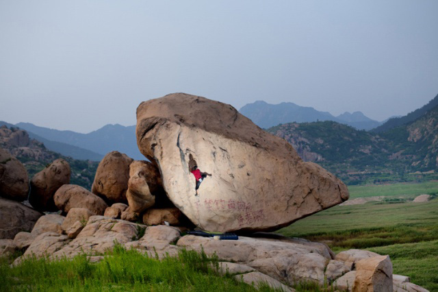 Qingdao Bouldering Climbing Rock 4 Qingdao Bouldering Climbing Rock 4