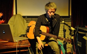 Xiao He Live in Qingdao King's Head Pub Music