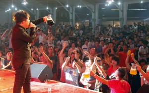Ganbei Qingdao Cheers with the World Beer Festival