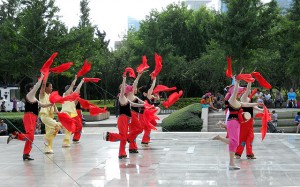 Qingdao Photos Clay Army 8 May 4 Square Dancers