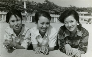 80 Years 3 Women Chinese Photos Liangyou Qingdao 80 Years 3 Women Chinese Photos Liangyou Qingdao